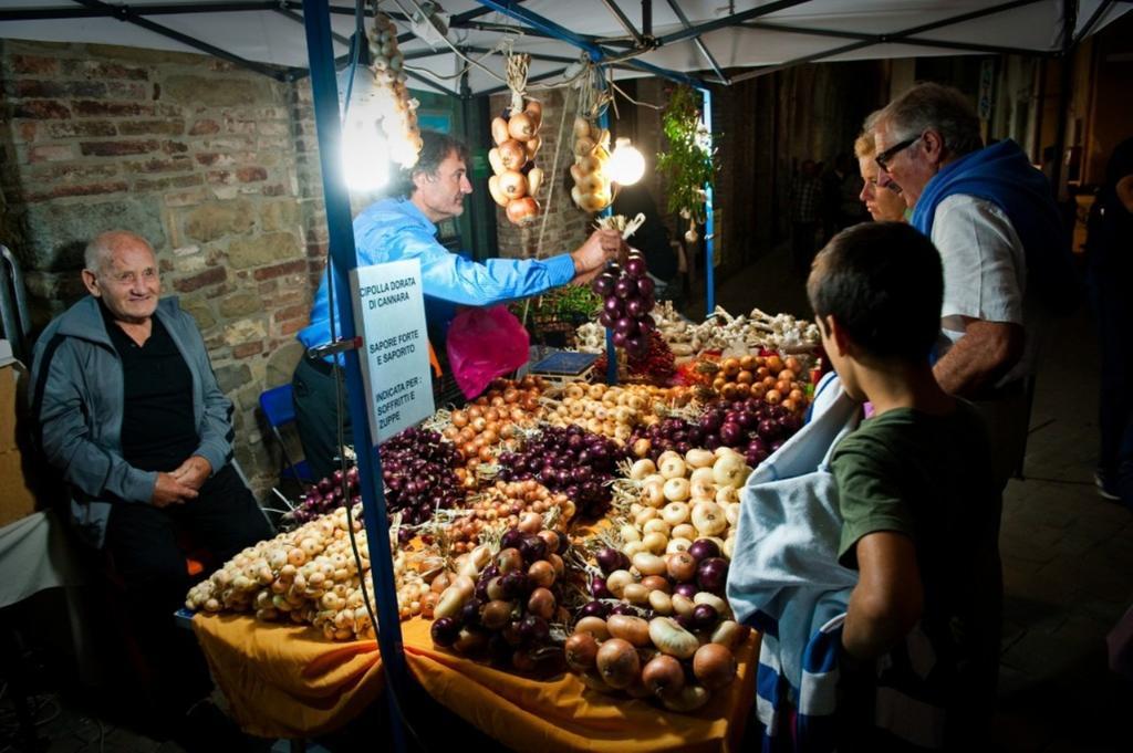 Umbria nel cuore Cannara Esterno foto